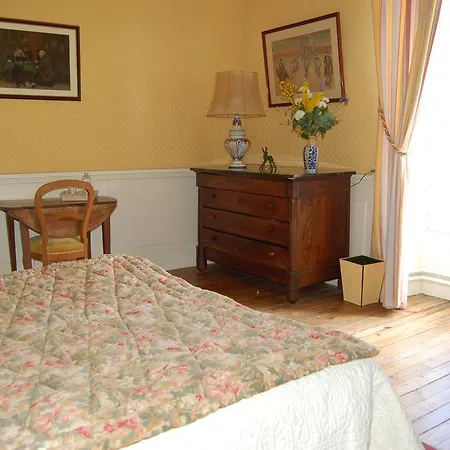 Penzion Chateau D'yseron 4*